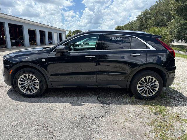 2025 Cadillac XT4 AWD Premium Luxury