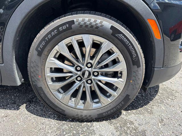 2025 Cadillac XT4 AWD Premium Luxury