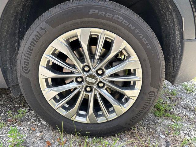 2025 Cadillac XT4 AWD Premium Luxury