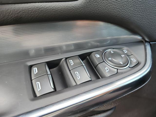 2025 Cadillac XT4 AWD Premium Luxury