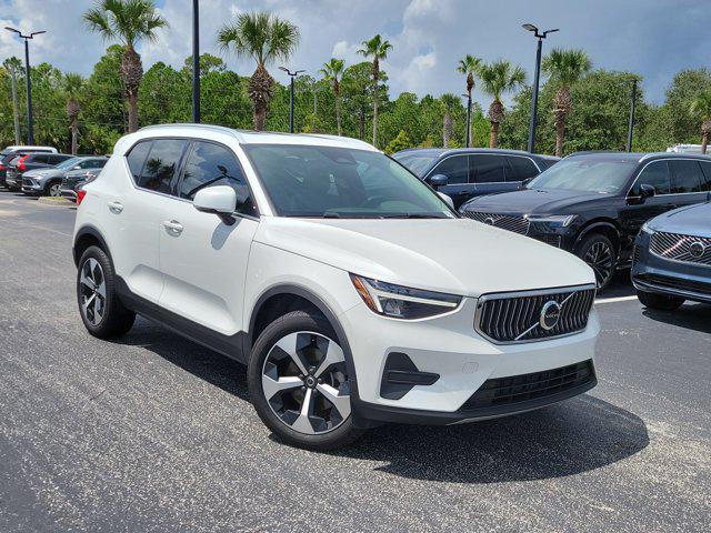 2025 Volvo XC40 B5 Core Bright Theme for sale in Daytona Beach, FL