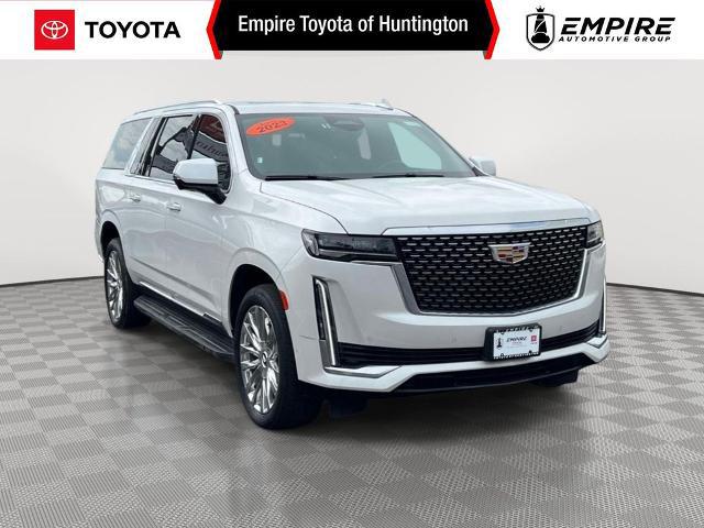 2023 Cadillac Escalade ESV 4WD Premium Luxury for sale in Huntington, NY