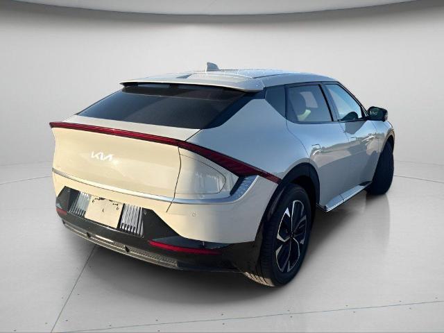 2024 Kia EV6 Wind