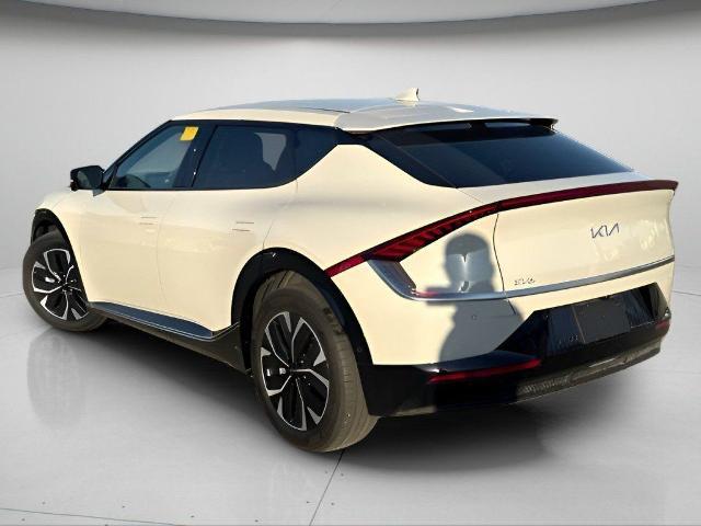 2024 Kia EV6 Wind