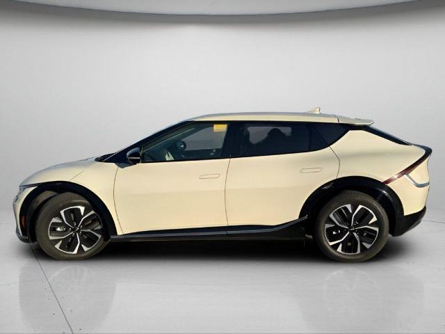 2024 Kia EV6 Wind