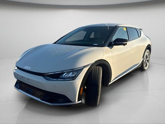 2024 Kia EV6 Wind