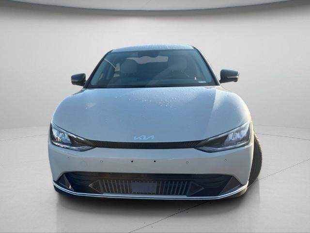 2024 Kia EV6 Wind