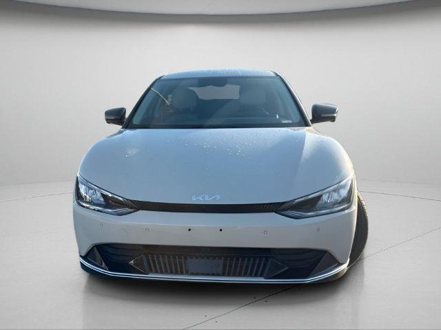 2024 Kia EV6 Wind