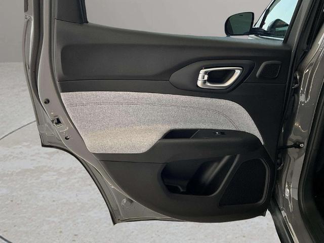 2023 Jeep Compass Latitude Lux FWD