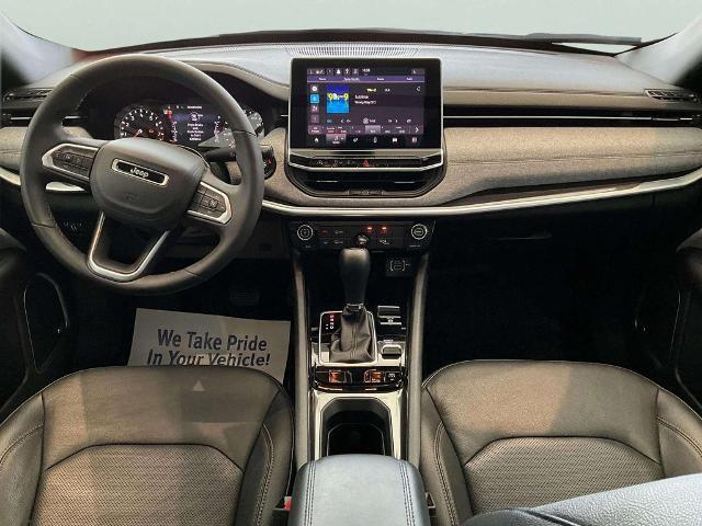 2023 Jeep Compass Latitude Lux FWD