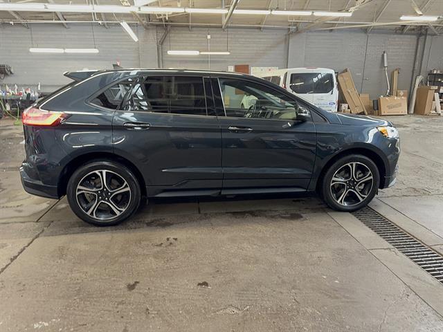 2023 Ford Edge ST
