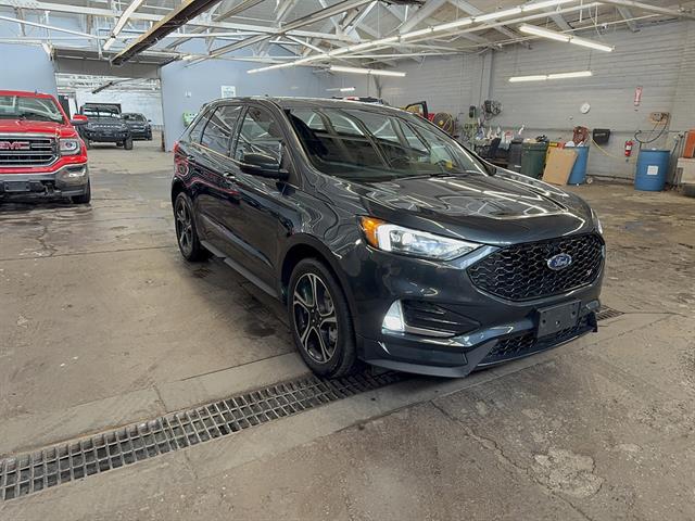 2023 Ford Edge ST