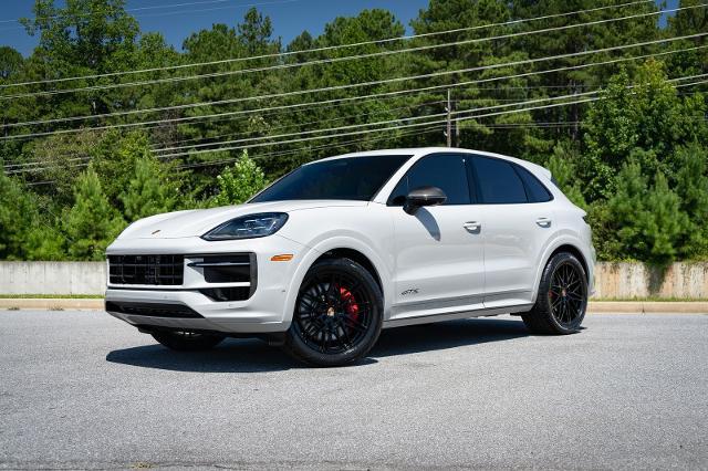 2023 Porsche Cayenne GTS