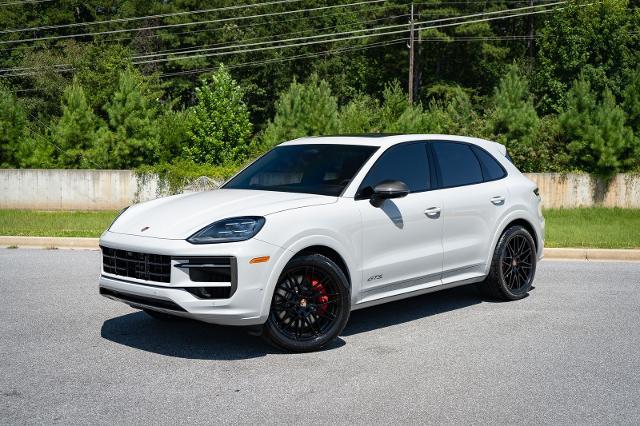 2023 Porsche Cayenne GTS
