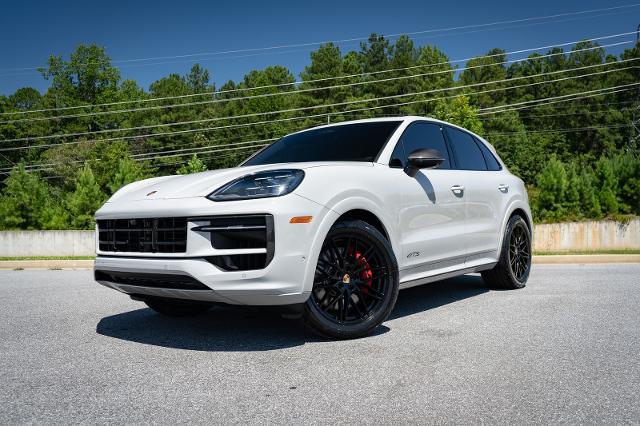 2023 Porsche Cayenne GTS