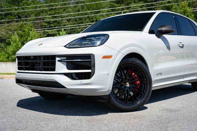 2023 Porsche Cayenne GTS