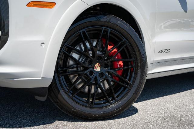 2023 Porsche Cayenne GTS