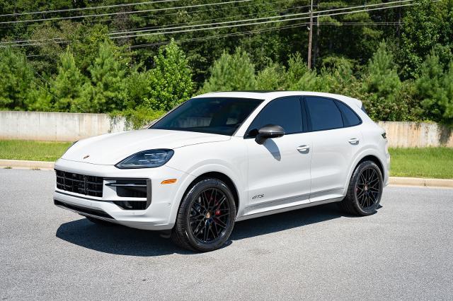 2023 Porsche Cayenne GTS