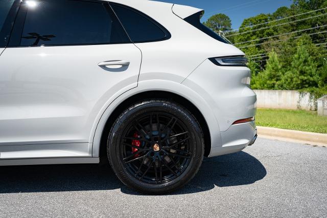 2023 Porsche Cayenne GTS