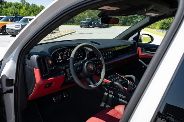 2023 Porsche Cayenne GTS