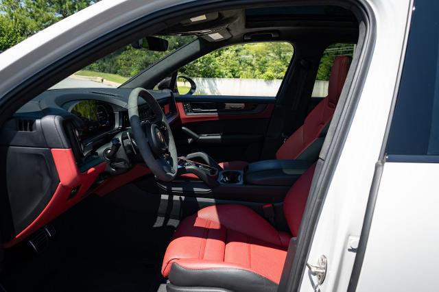 2023 Porsche Cayenne GTS