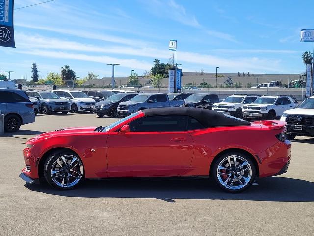 2021 Chevrolet Camaro RWD Convertible 2SS