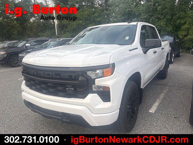 2023 Chevrolet Silverado 1500 4WD Crew Cab Short Bed Custom 2023 Chevrolet Silverado 1500 4WD Crew Cab Short Bed Custom