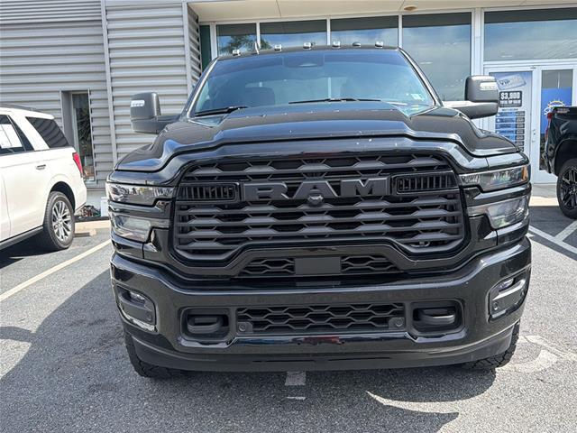 2026 Ram 2500 Big Horn Crew Cab 4x4 64 Box
