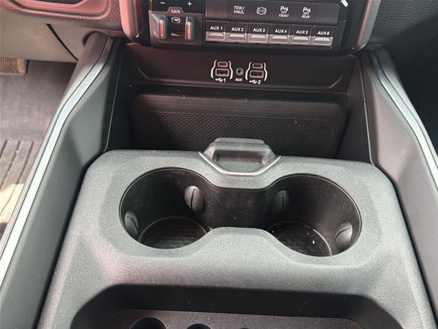 2026 Ram 2500 Big Horn Crew Cab 4x4 64 Box