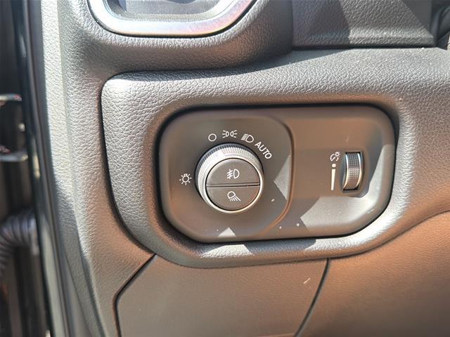 2026 Ram 2500 Big Horn Crew Cab 4x4 64 Box