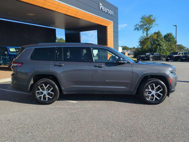 2023 Jeep Grand Cherokee L Limited 4x4 2023 Jeep Grand Cherokee L Limited 4x4