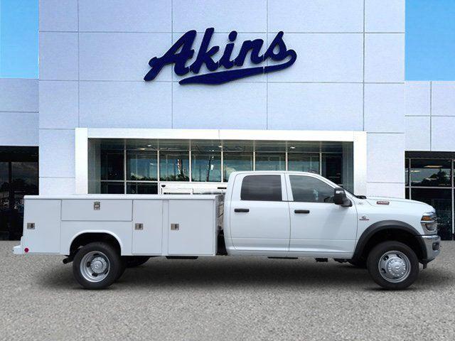2026 RAM 5500 Chassis Tradesman/Big Horn