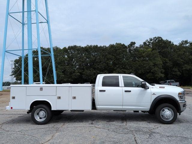 2026 RAM 5500 Chassis Tradesman/Big Horn