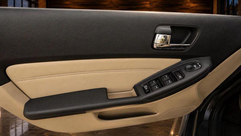 2009 HUMMER H3 Base