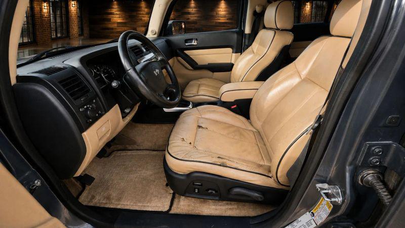 2009 HUMMER H3 Base