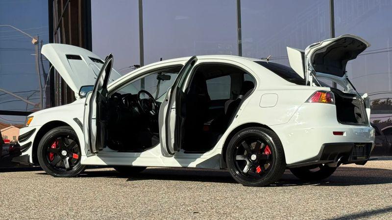 2014 Mitsubishi Lancer Evolution GSR