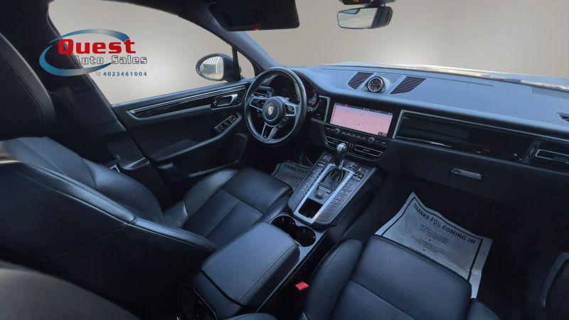 2020 Porsche Macan Base