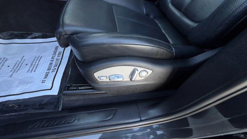 2020 Porsche Macan Base
