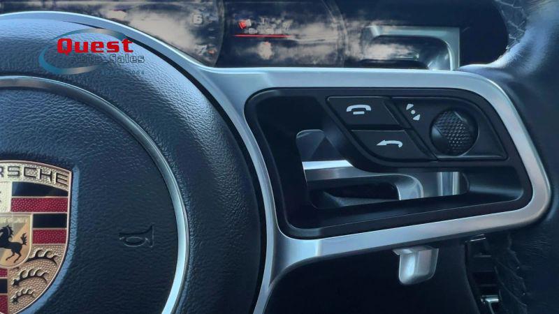 2020 Porsche Macan Base
