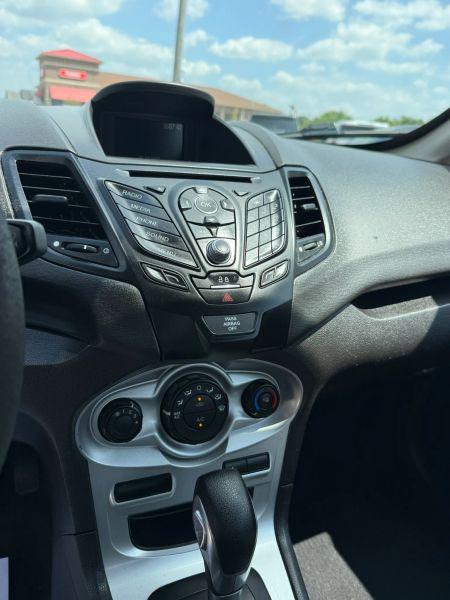 2018 Ford Fiesta SE