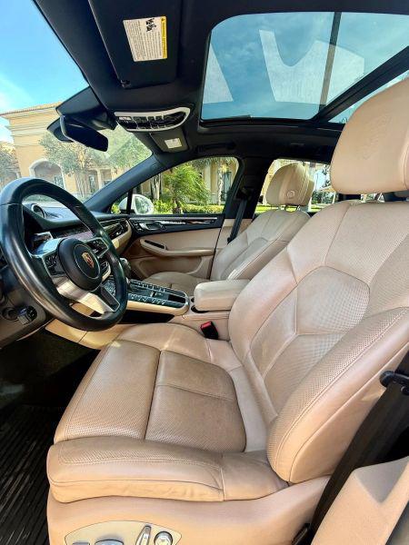 2020 Porsche Macan Base