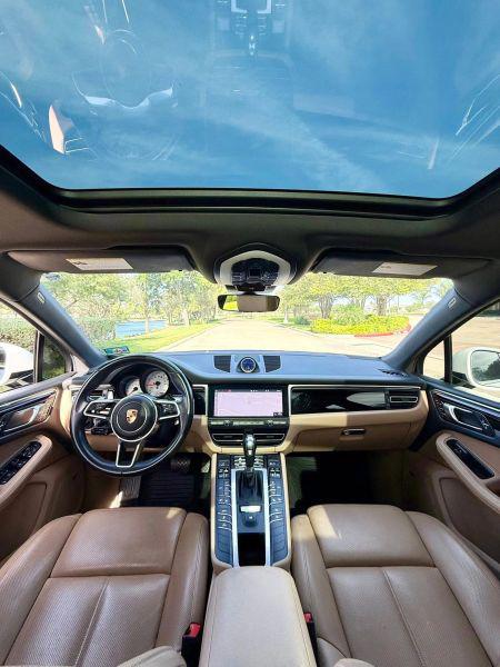 2020 Porsche Macan Base