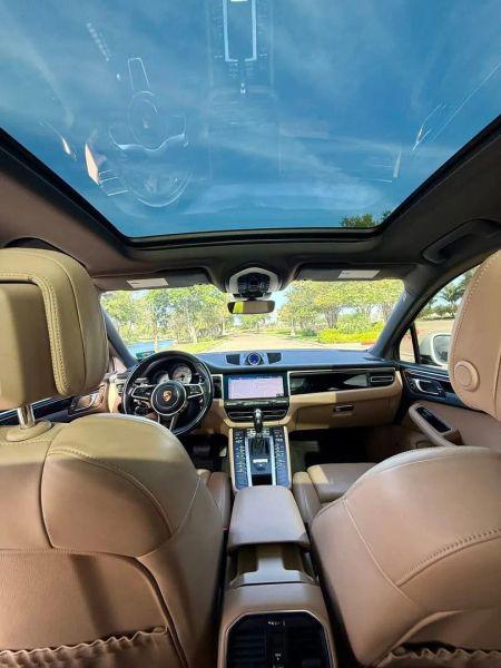 2020 Porsche Macan Base