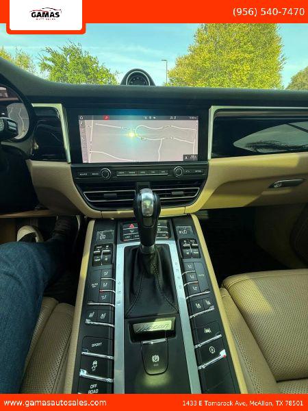 2020 Porsche Macan Base