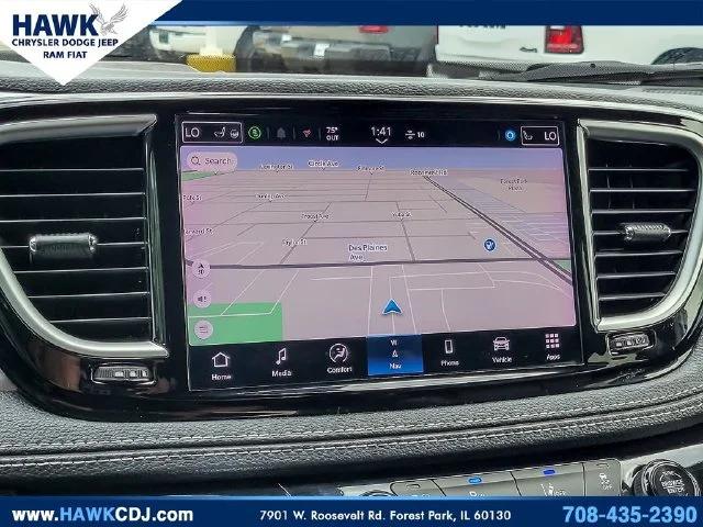 2024 Chrysler Pacifica Hybrid S Appearance Pkg