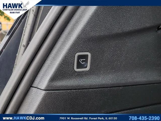 2024 Chrysler Pacifica Hybrid S Appearance Pkg