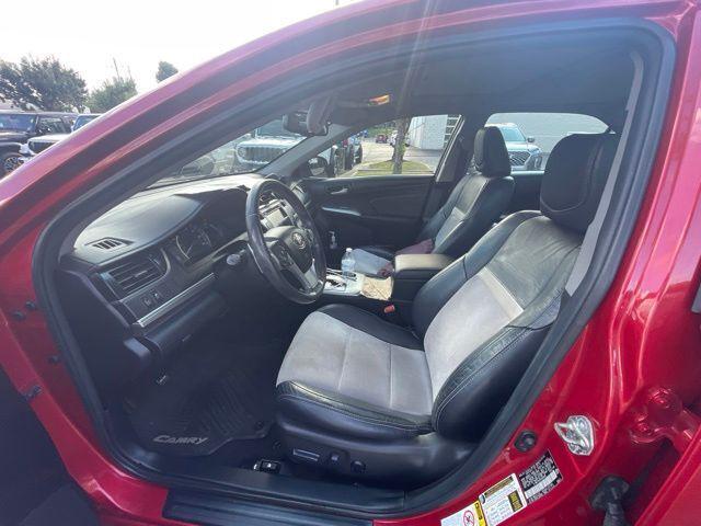 2014 Toyota Camry SE