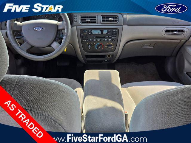 2005 Ford Taurus SE
