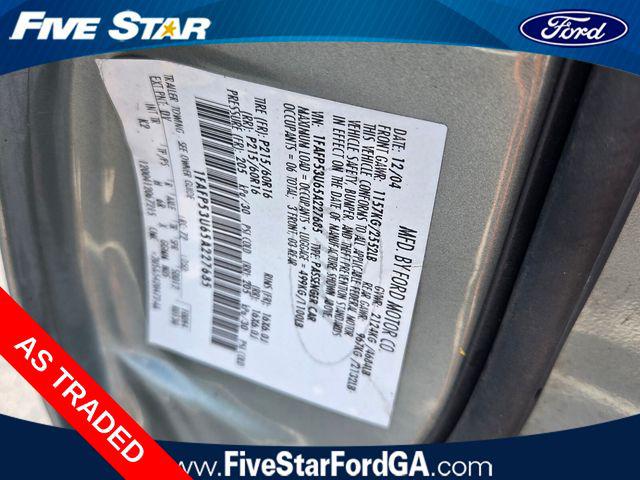 2005 Ford Taurus SE