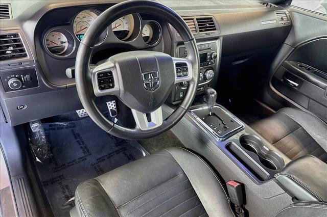 2011 Dodge Challenger 2dr Cpe